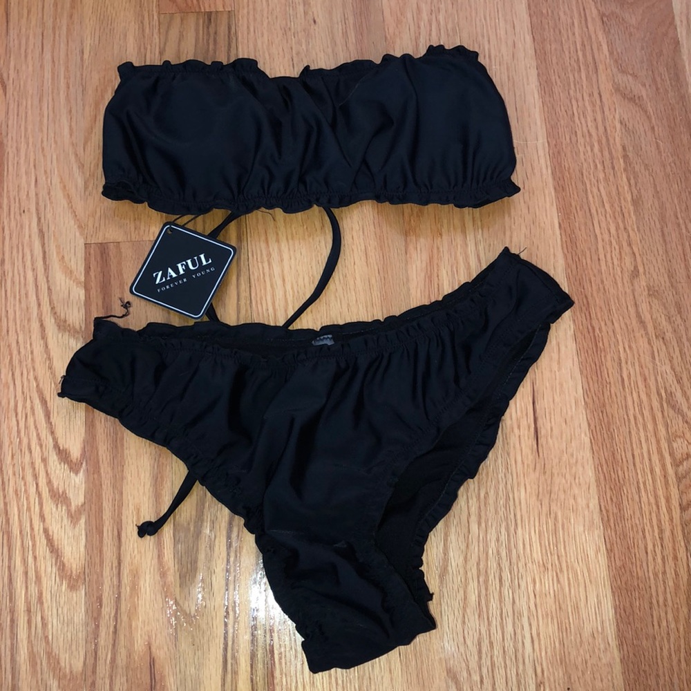 Strapless bikini